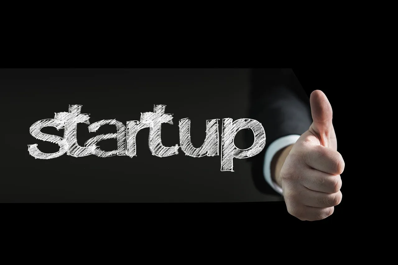 startup-2480722_1280.jpg