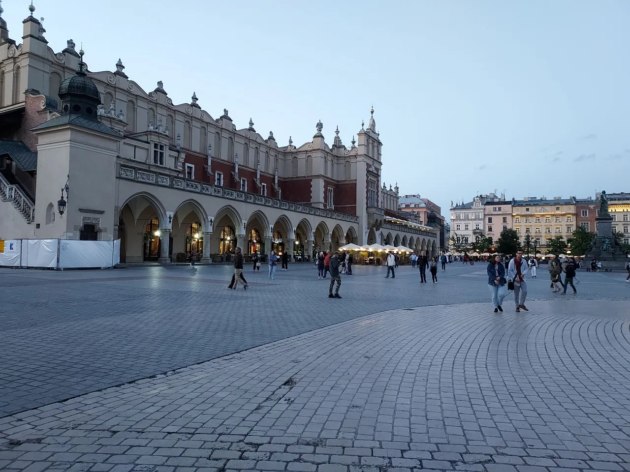 20231004_182416.jpg