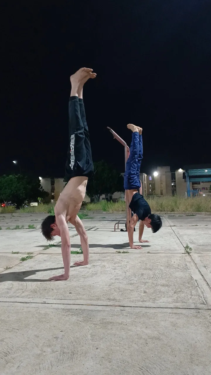 1000442402.jpg