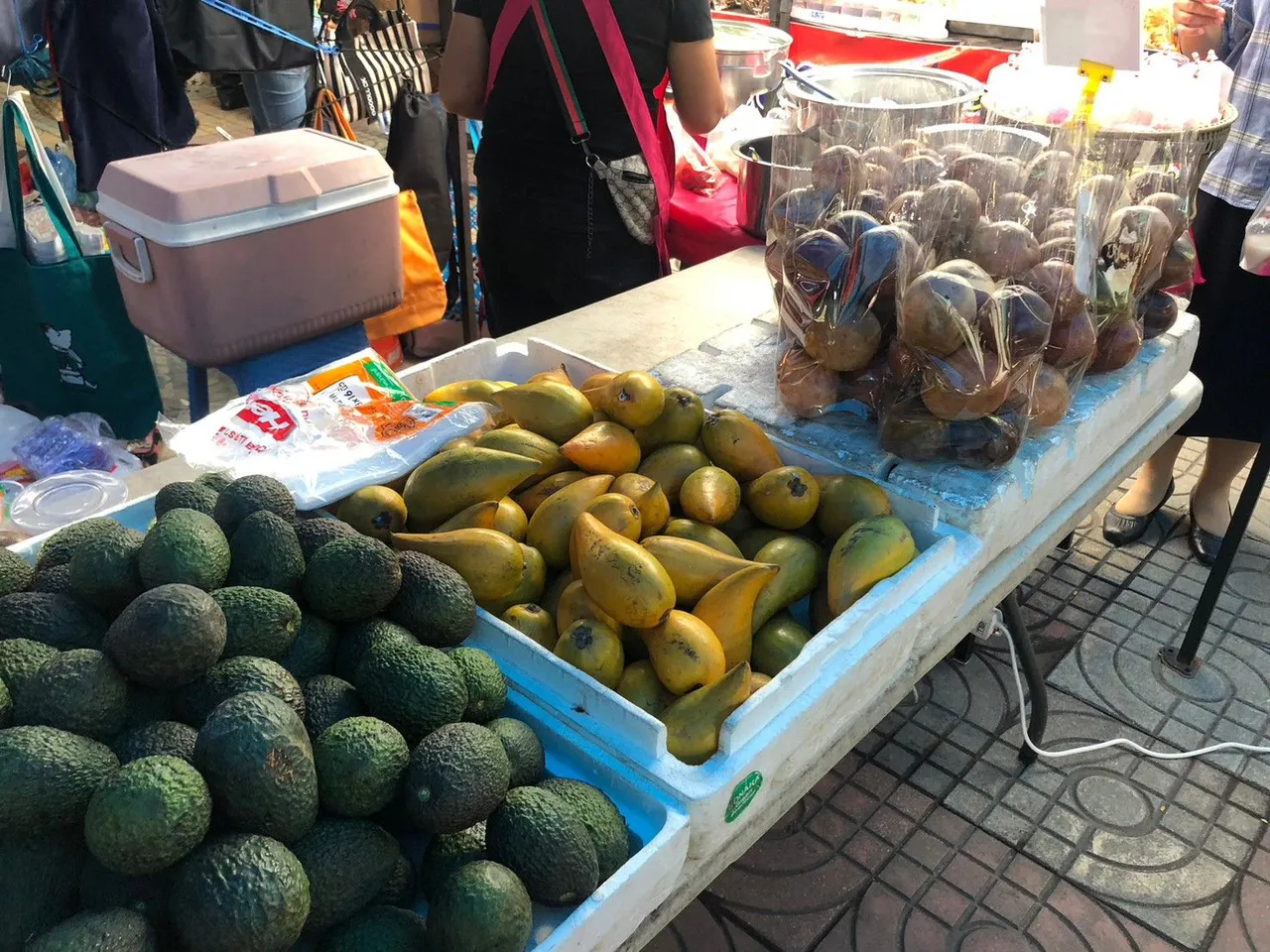 LINE_ALBUM_livestock market_231102_77.jpg