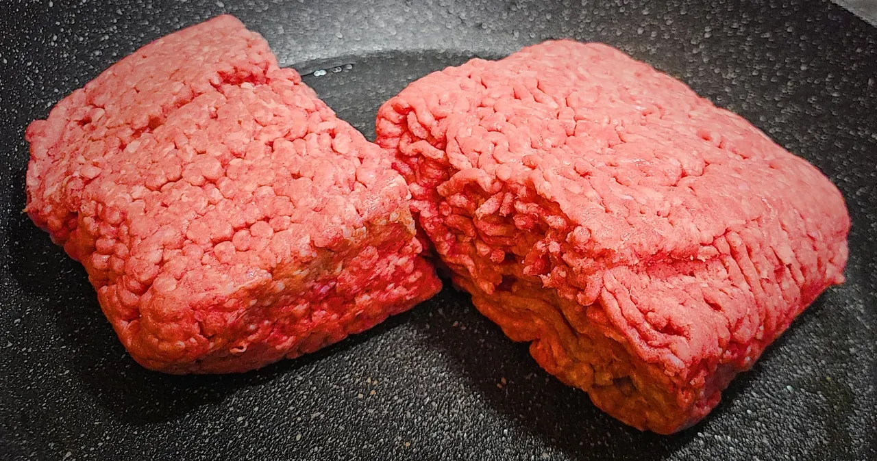 beef raw.jpg