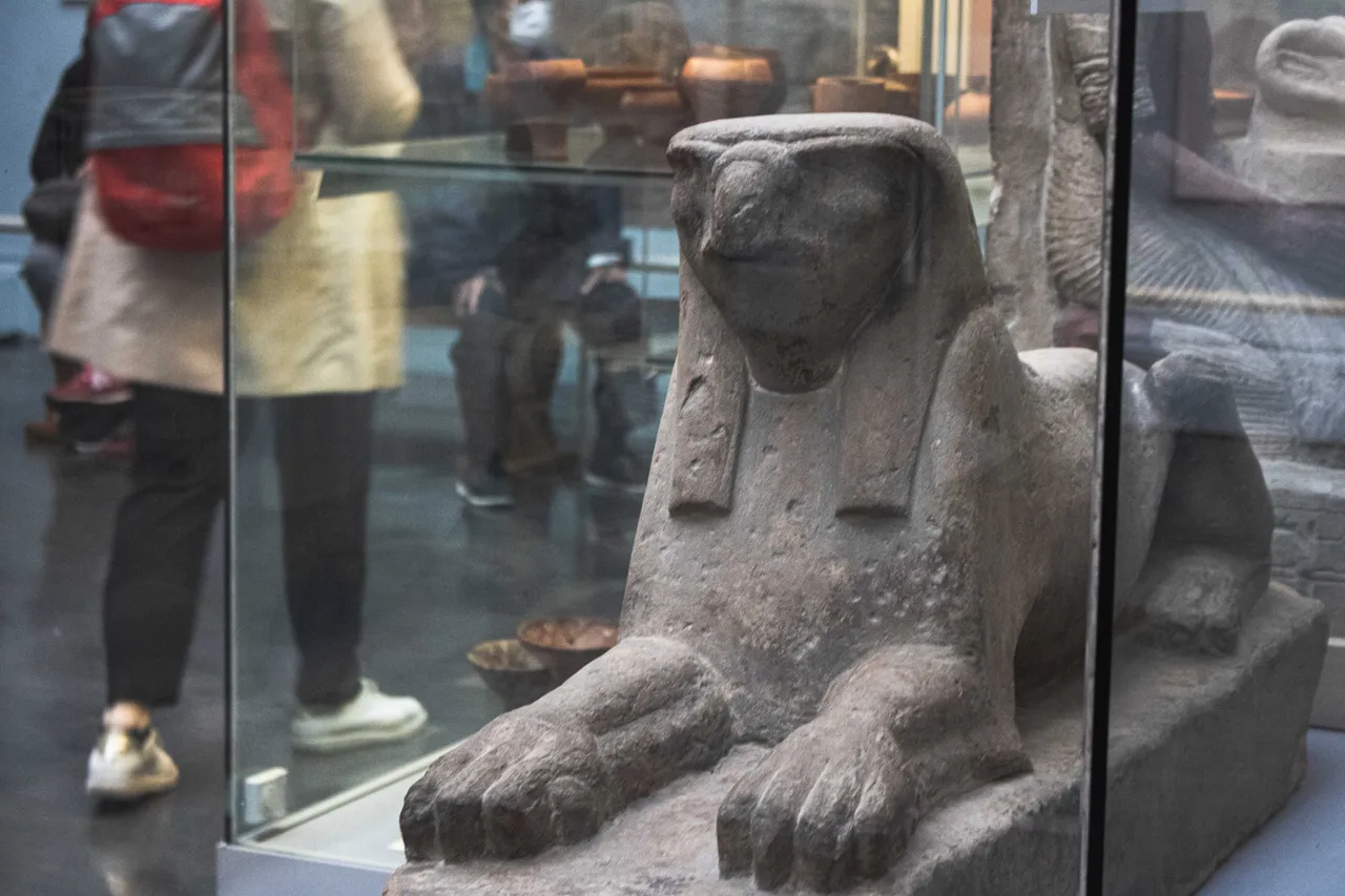 The british Museum 52 small.jpg