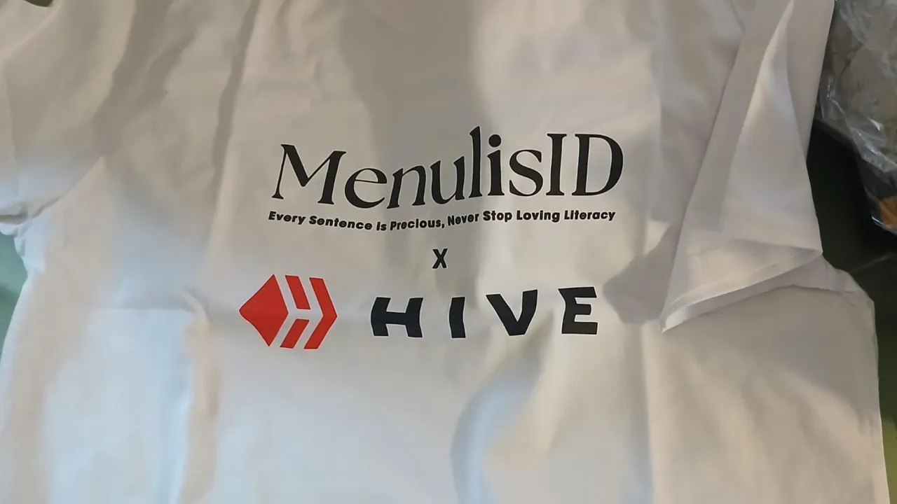 Cover Hive.jpg