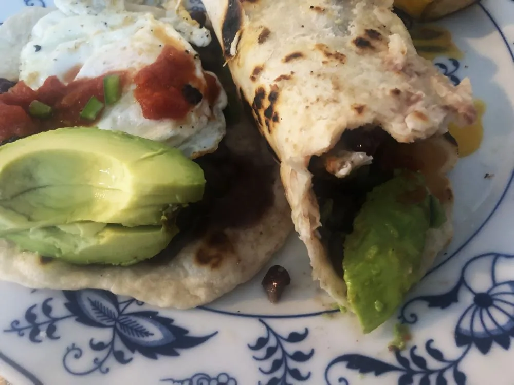 huevosrancheros1.jpg