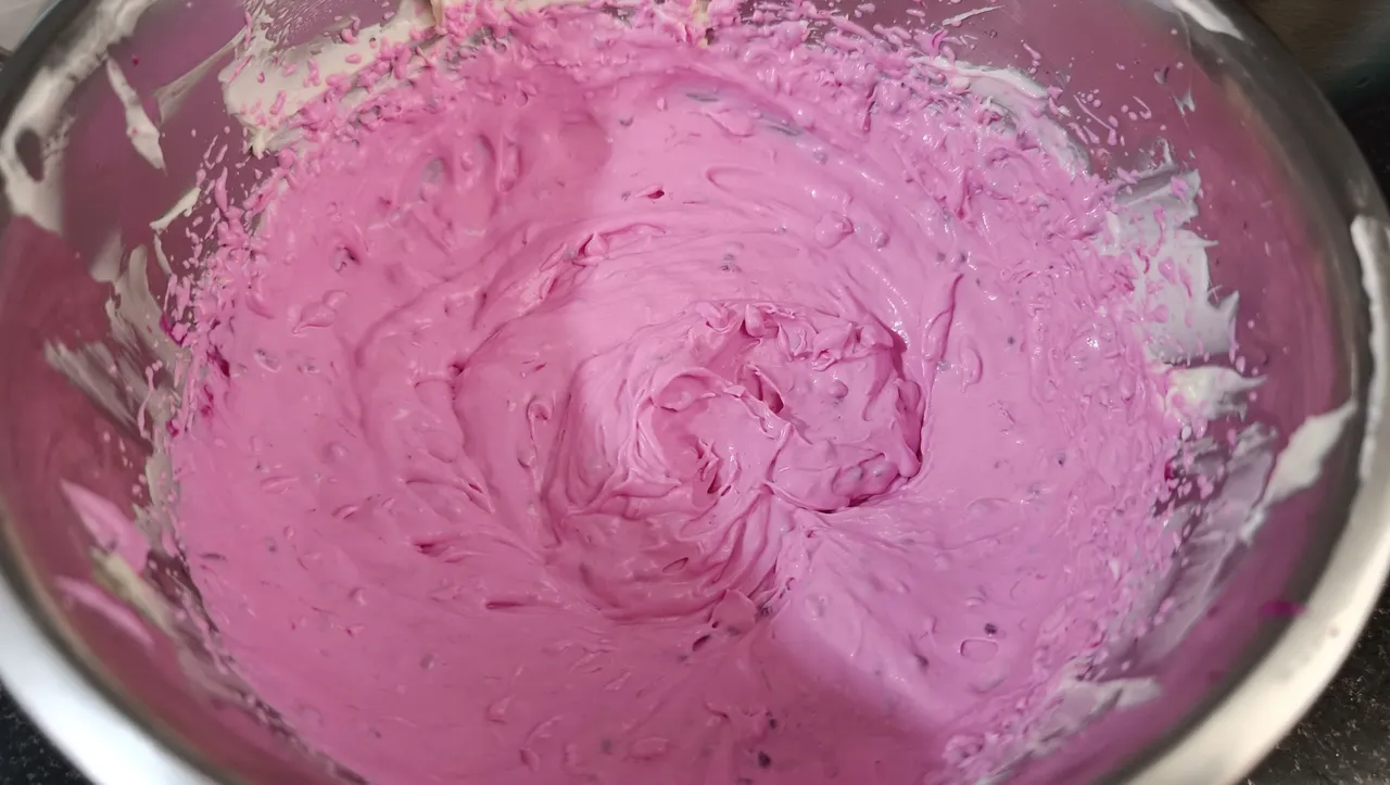 pitaya mascarpone cream.jpg