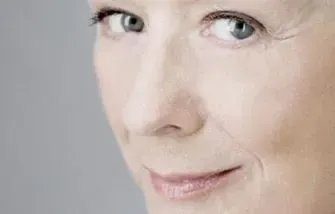 EUCERIN-SC-ageing-skin-face-ageing-in-general-01.webp
