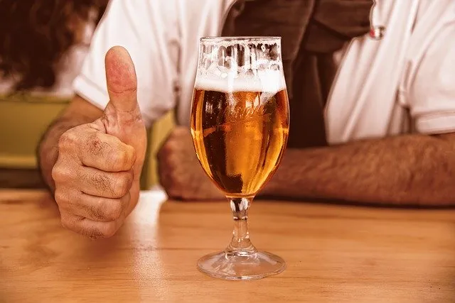glassofbeer3444480_640.jpg