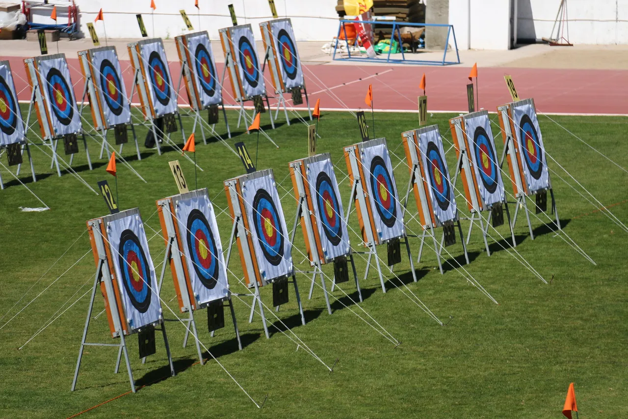 archery2196621_1920.jpg