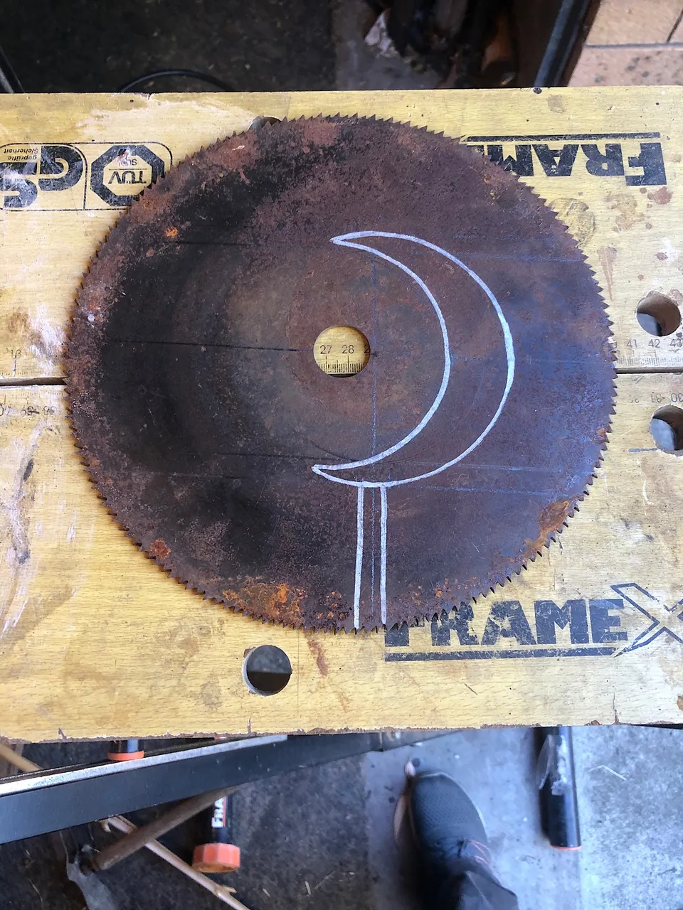 Boline on circular saw blade