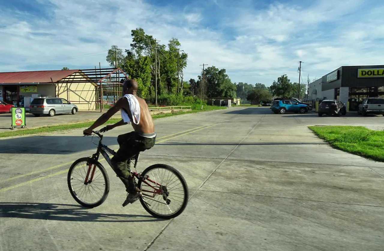 Riding a bike - in the south a rarely seen phenomenon