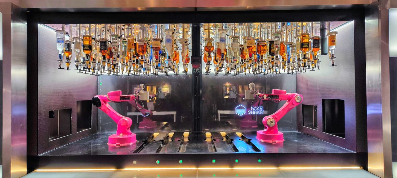 A cocktail robot