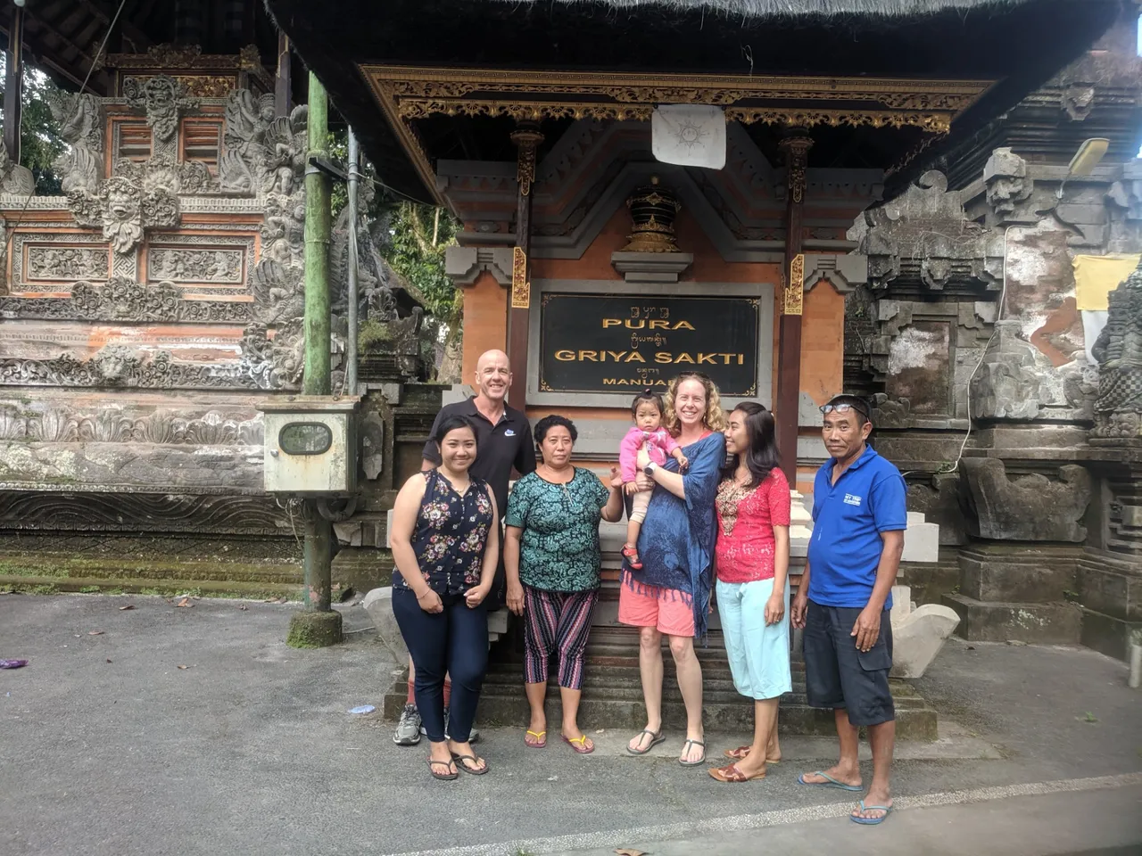 One day we went on a tour around the island to see several sights and dropped into a small village to visit my partner’s friend Yuni and her family.