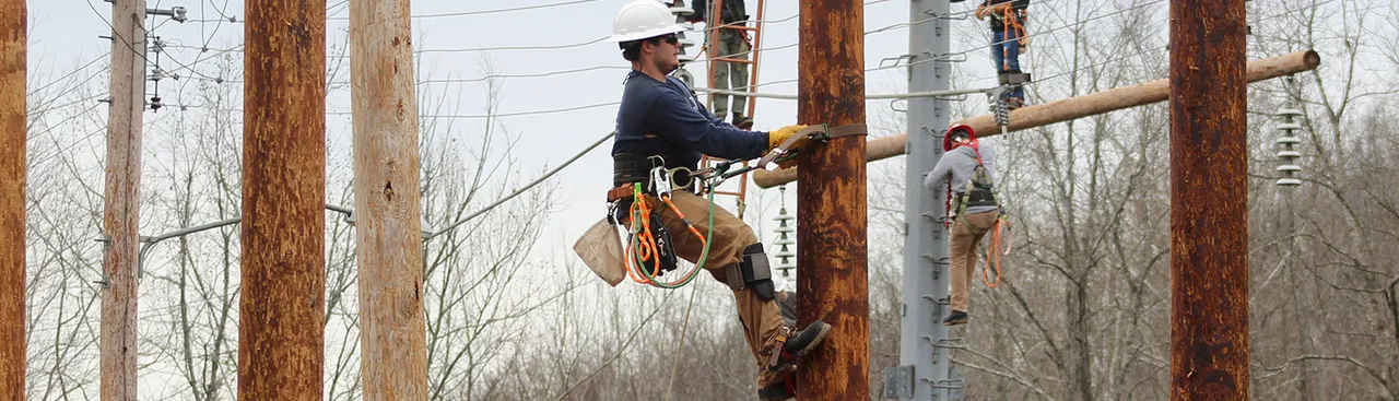 linemen.jpg