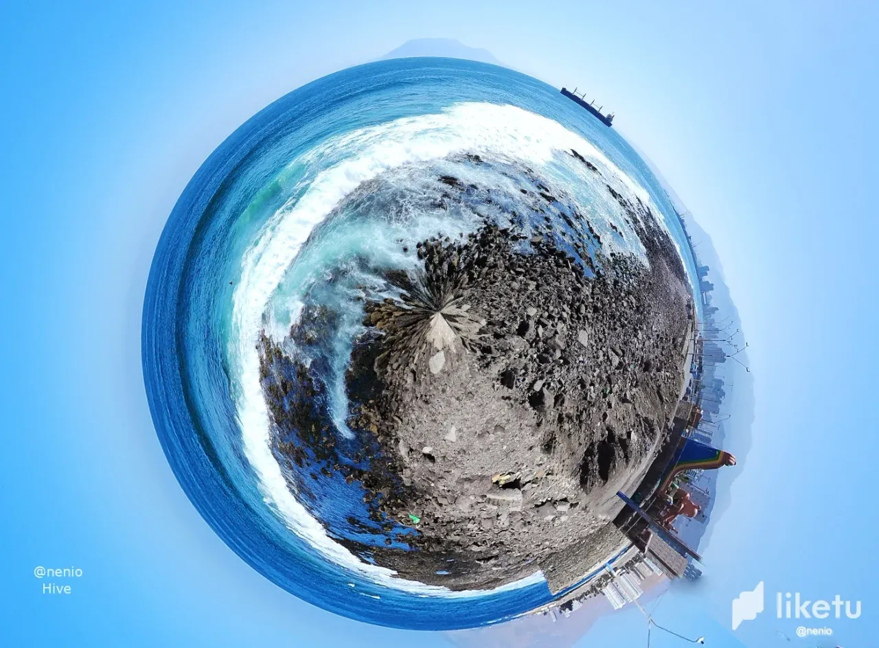 clhdlq72700jw37szfwf0f8rz_pano-antofagasta-coast-001-littleplanet.webp