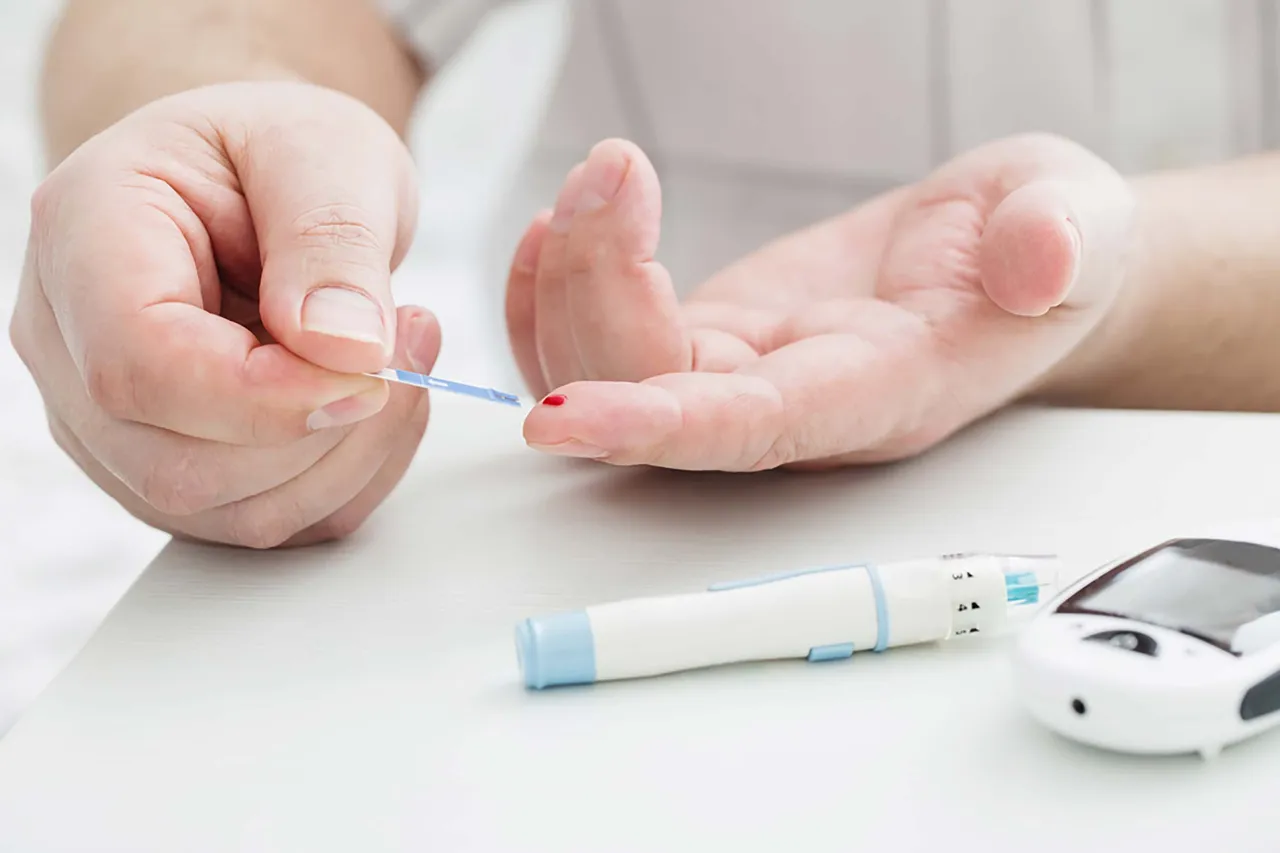 00_diabetes_if-you-re-diabetic-and-this-old-you-could-be-over-treated_569735008_maya-kruchankova.jpg