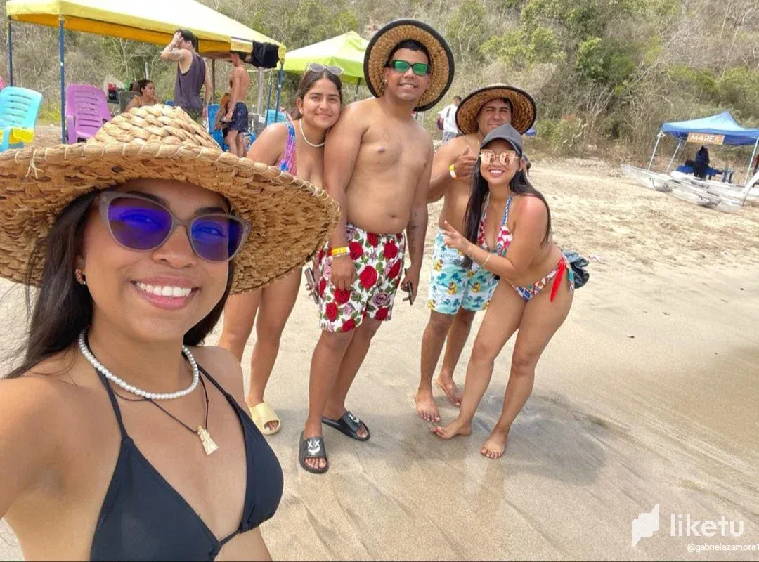 clutzojdp000j8dszez019ay8_1712762282356.webp
