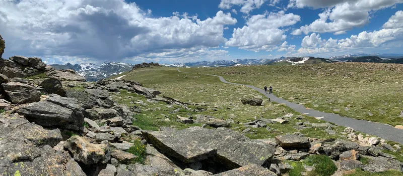 panoramic-view-with-sky-and-clouds-path-to-rock-cut_800.jpg