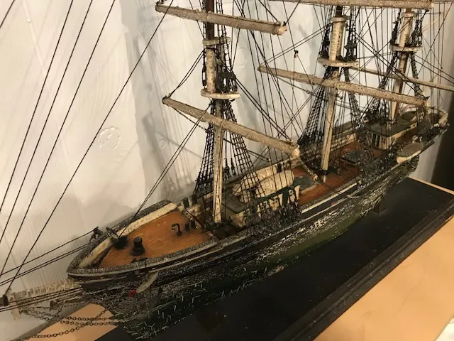hip-Models-Wooden-Kits-Cast-Your-Anchor-Restoration-6-2.jpg