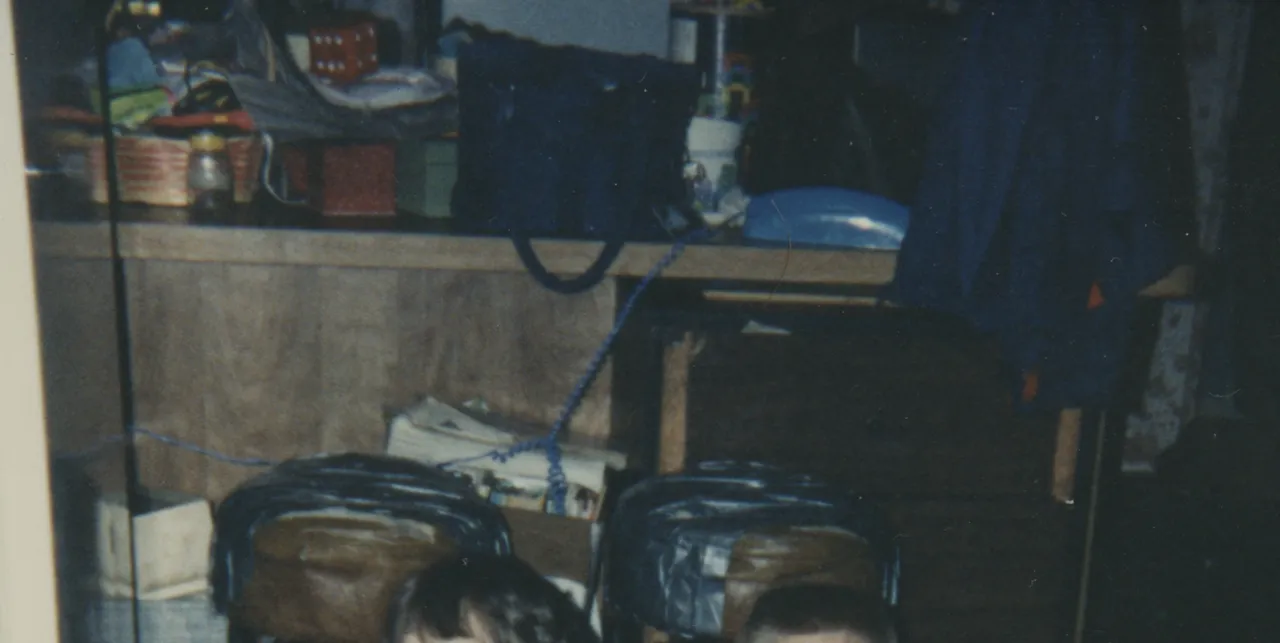1992-11 Jim Atkins and Josh Us Kids Stool.png