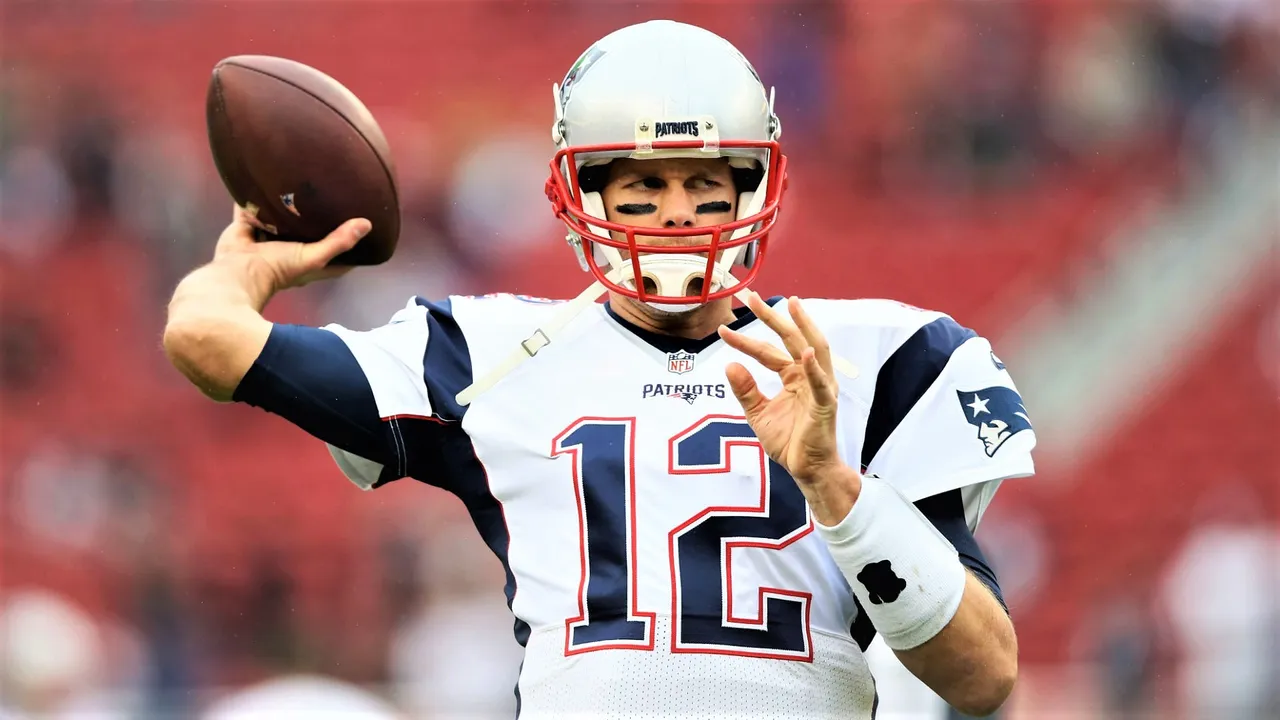 tom-brady-100517-getty-ftrjpg_7uwyxk5gxohy1r5gt8qce9yos.jpg