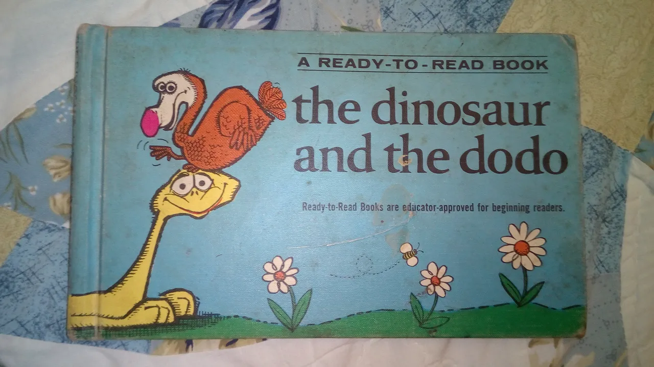 Dinosaur & Dodo Bird Book IMG_20181121_175748.jpg