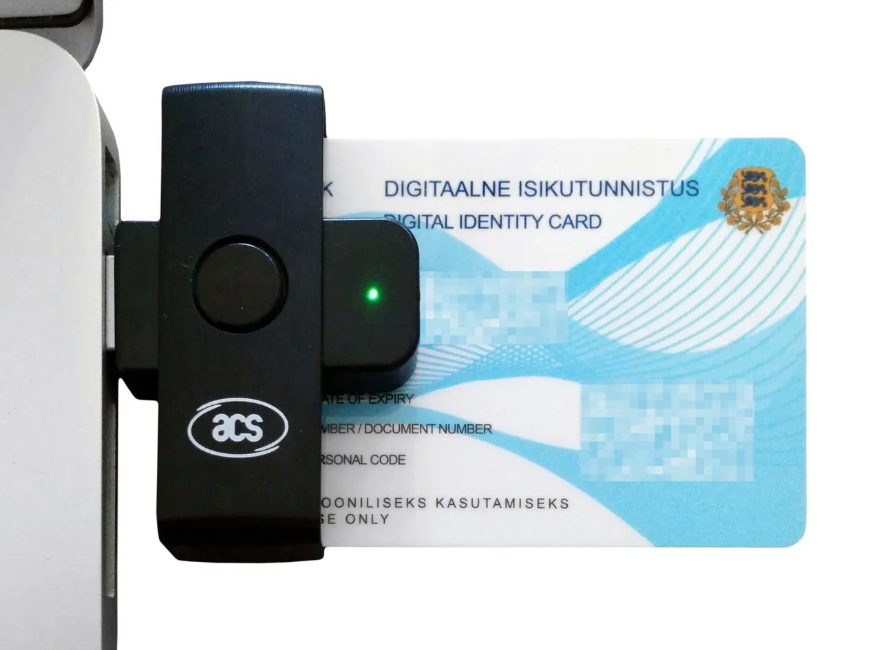 ee-card-reader.jpg