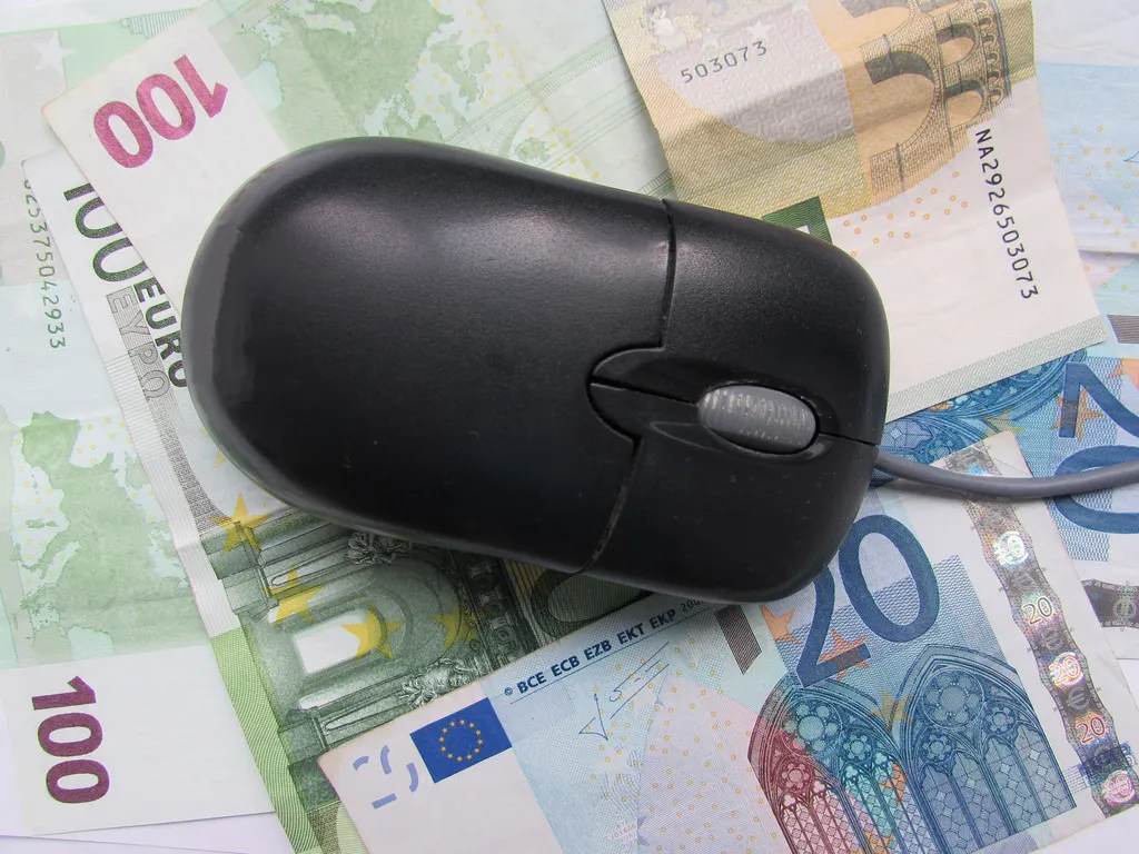 internet_money.jpg