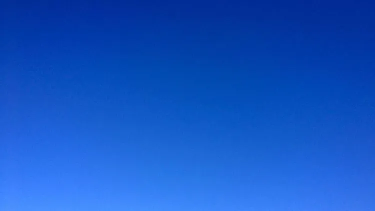 _cloudless-sky.jpg