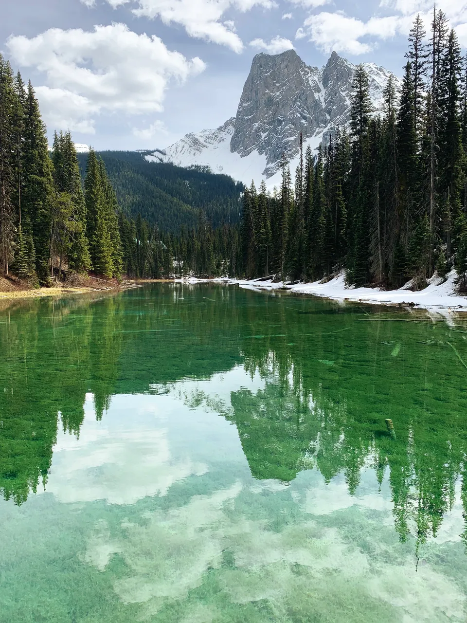 Emerald Lake.jpg