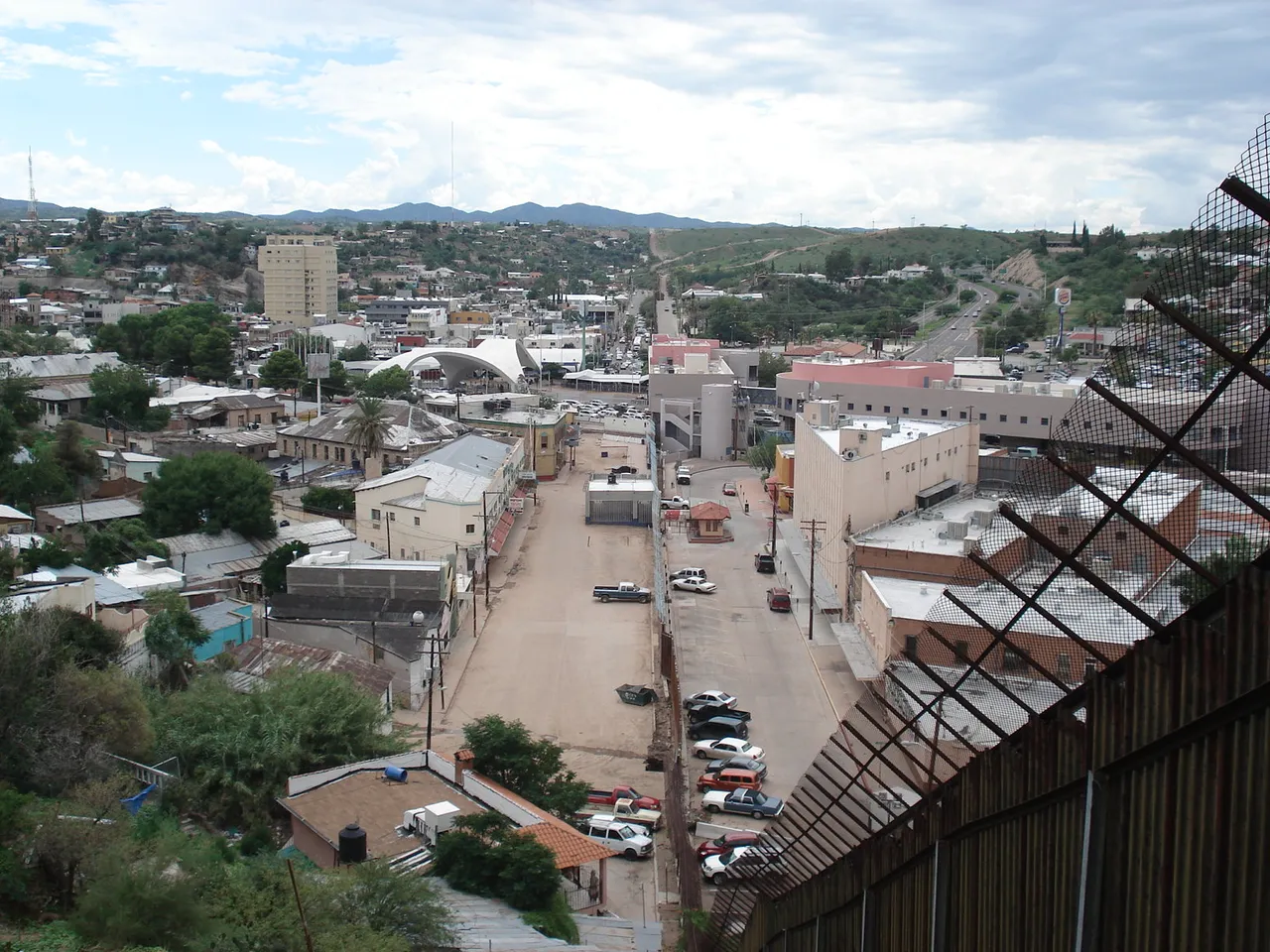 nogales now.jpeg