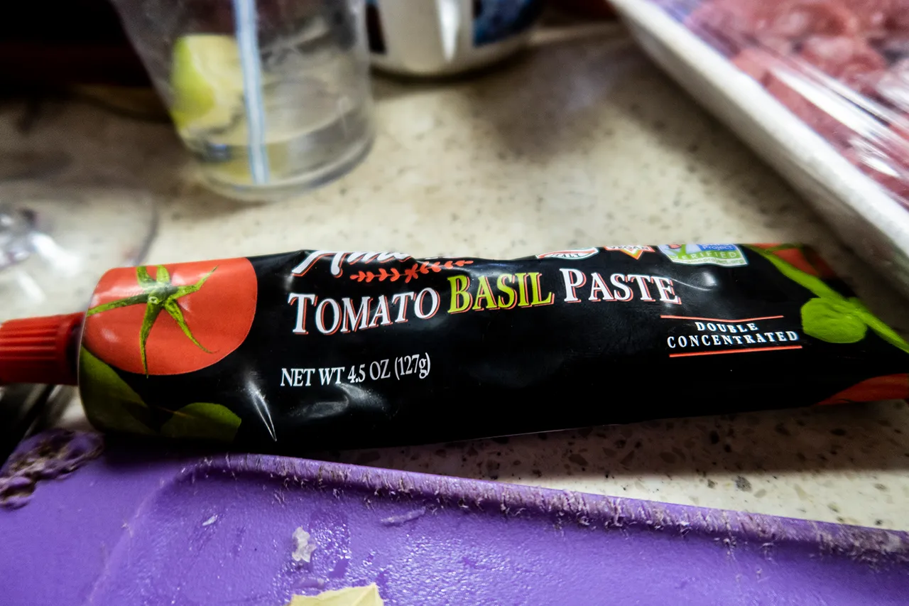 Tomato paste.jpg