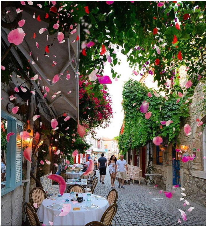alacati turkey.png
