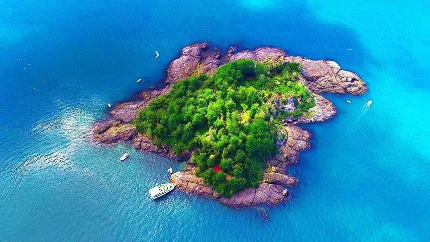 giresun.island.jpg