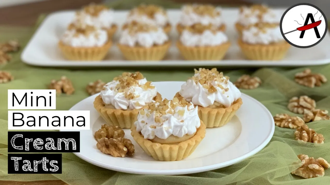 Mini Banana Cream Tarts.jpg