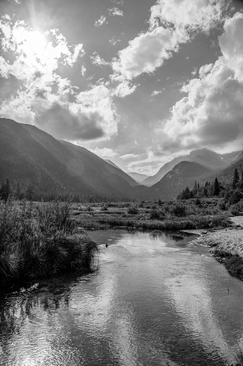 rockies_river_2_bw.jpg