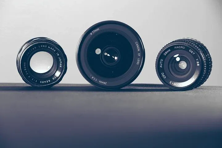 lenses-690179__480.webp