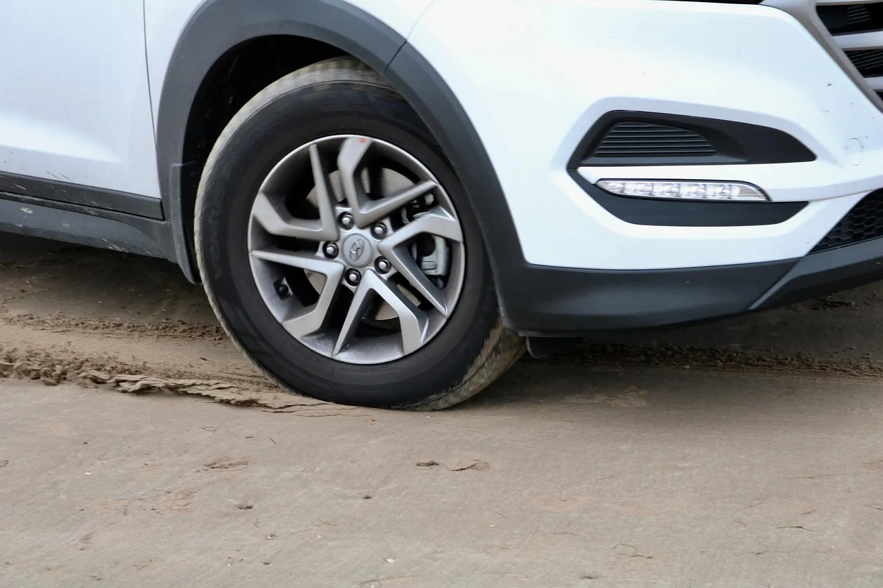wheels-2685039_1280.jpg