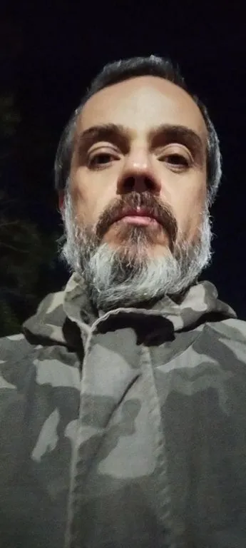 prof_image_14394517.png