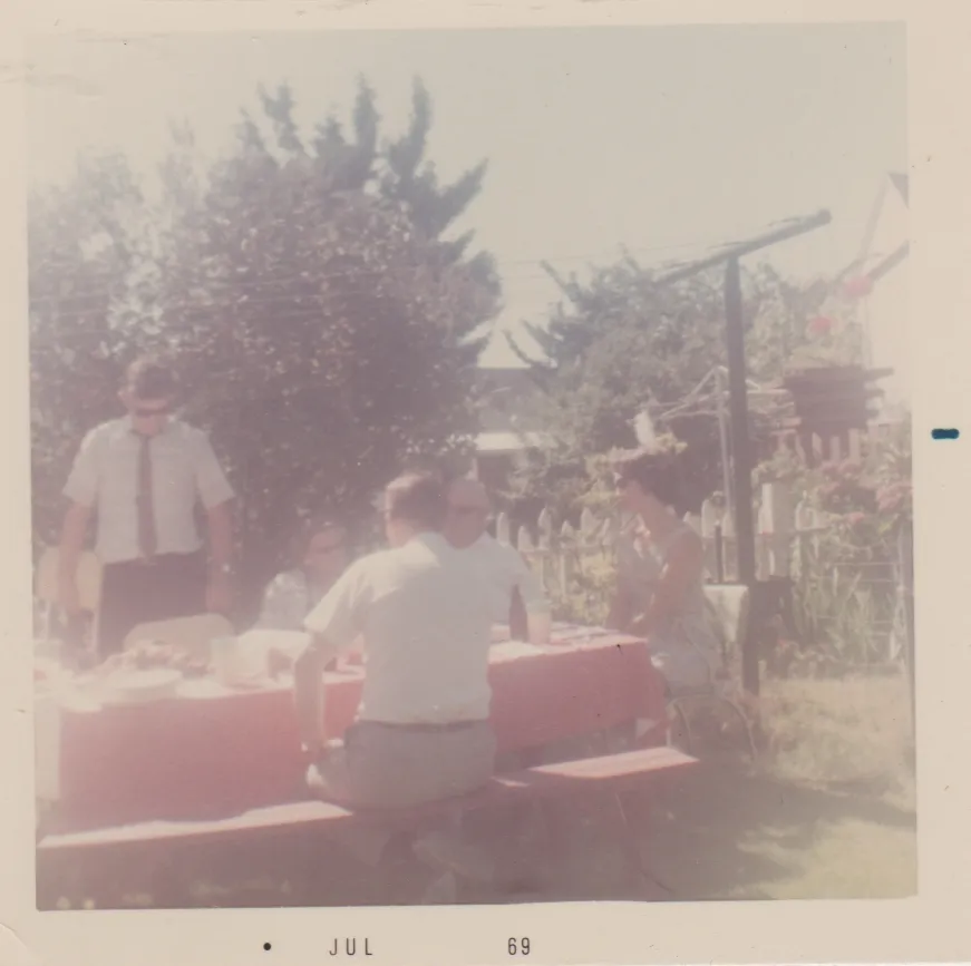 1969-07 - Party.jpg
