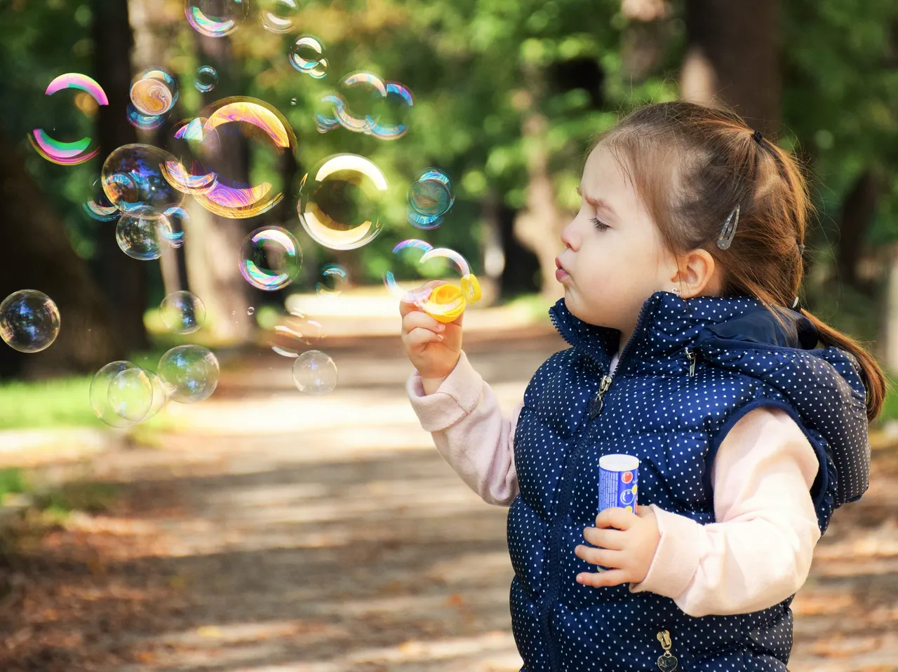 kid-gd39ab90d1_1920.jpg