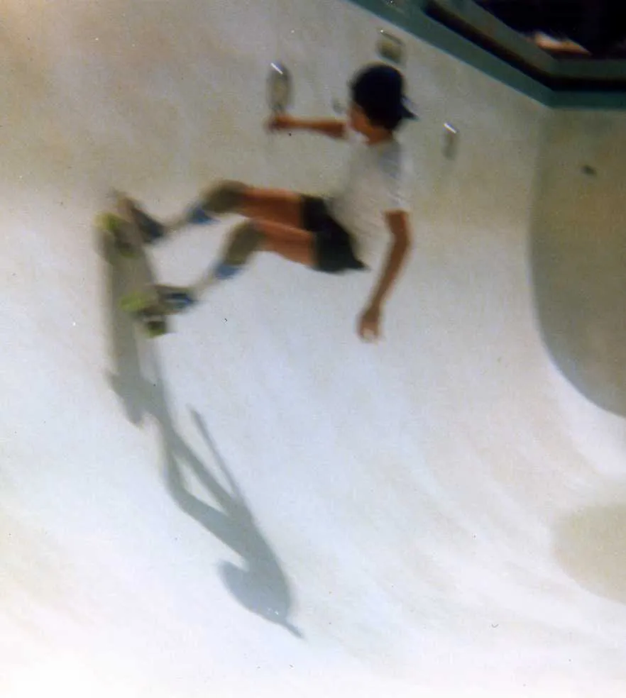 1979-07 1 - R.jpg