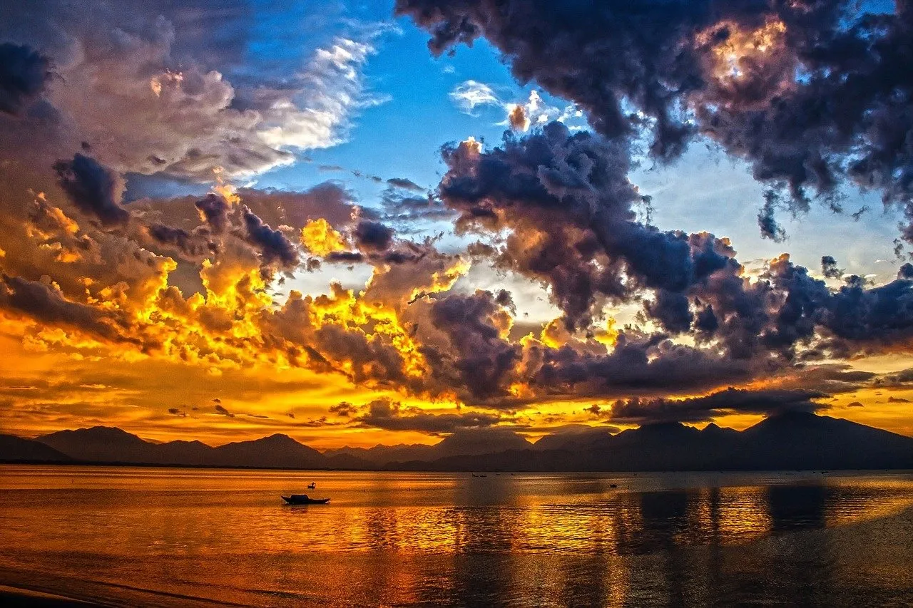 sea-g9601f8d11_1280.jpg