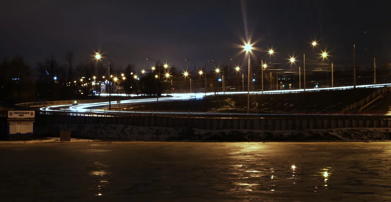 cars-on-the-bridge.jpg