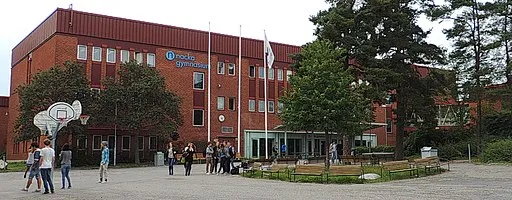 Nacka gymnasium (2014) (15581609232) (cropped)