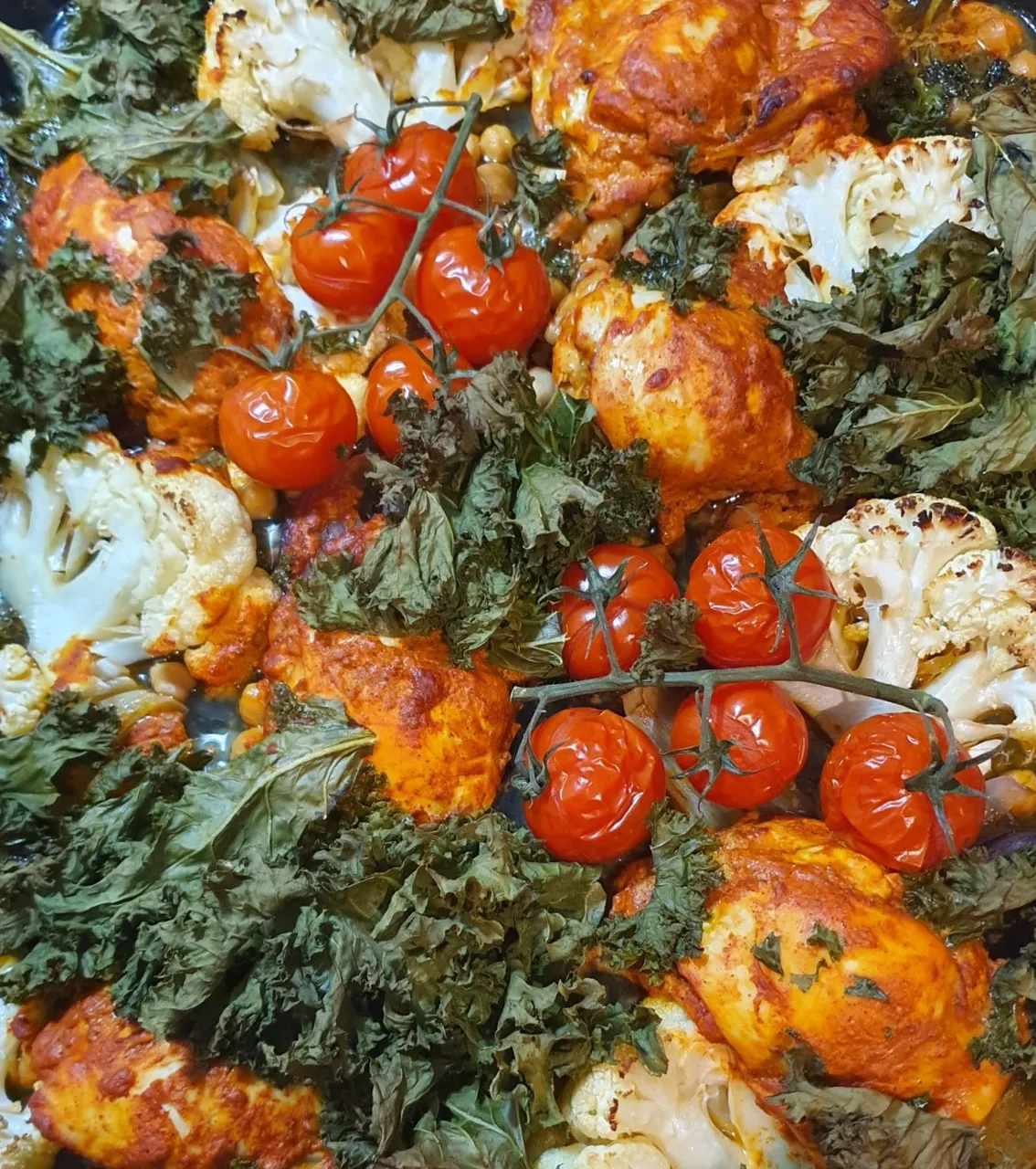 Behold the mouthwatering magnificence - Tandoori Chicken Tray Bake Perfection