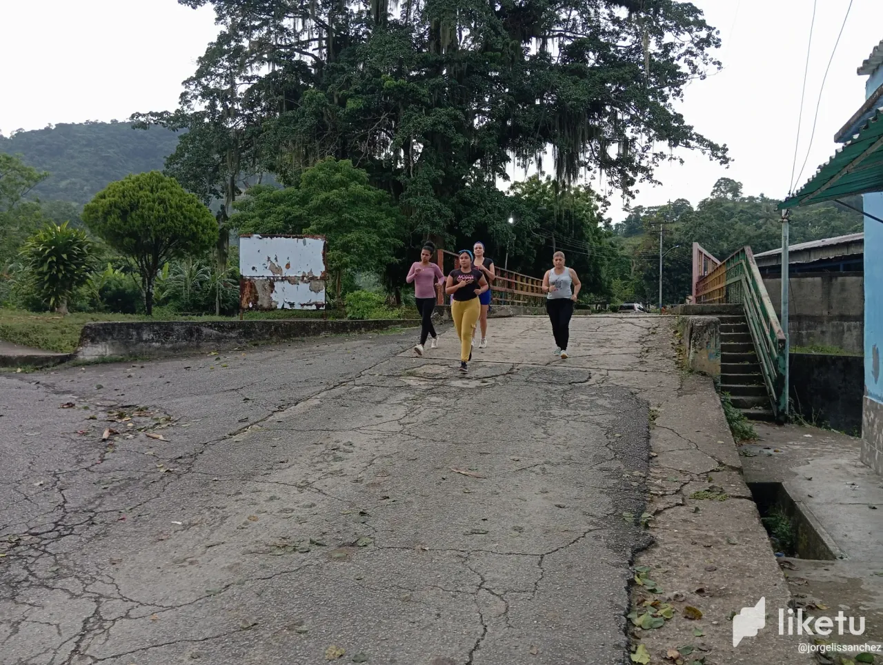 cln83q5n604ko6hsz3api8hw7_IMG_20231001_171953.webp