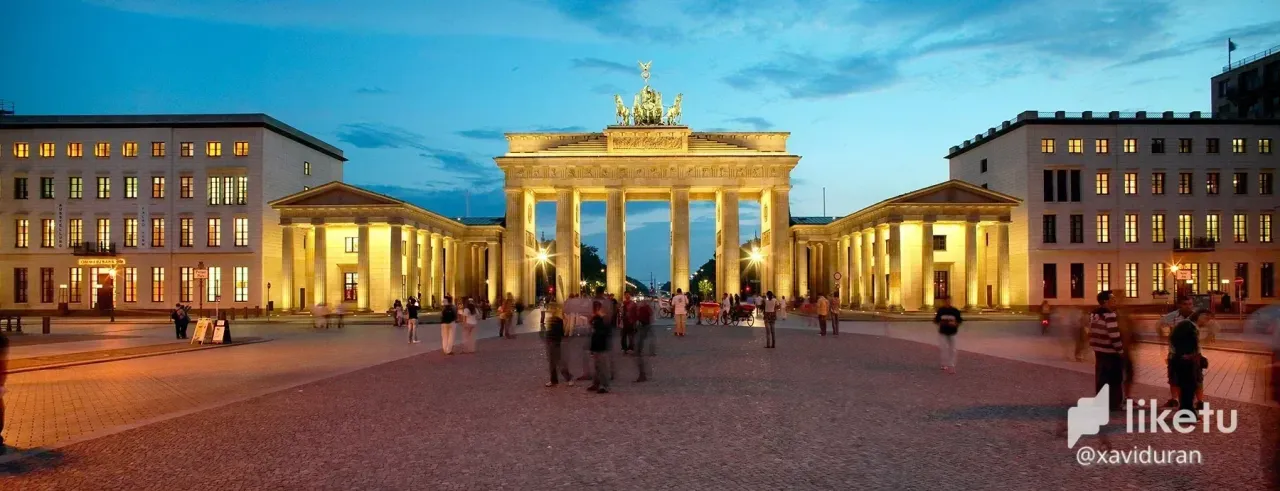 cl6zlxm1f007c25mxgtz404be_Brandenburg_Gate_18-19.webp