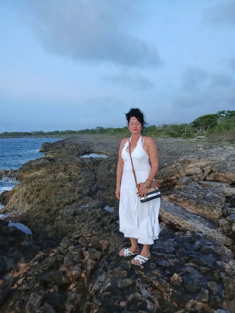 D9PED1NwZbkjO06J_1000038769.webp