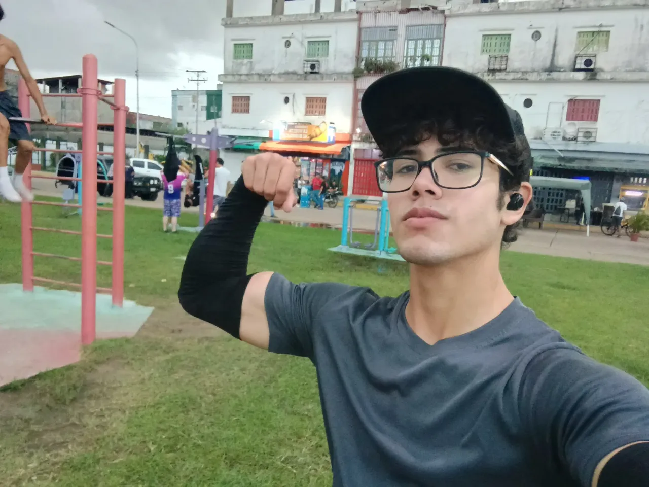 2nPxeOdO6ZDKMZN3_1000536908.webp