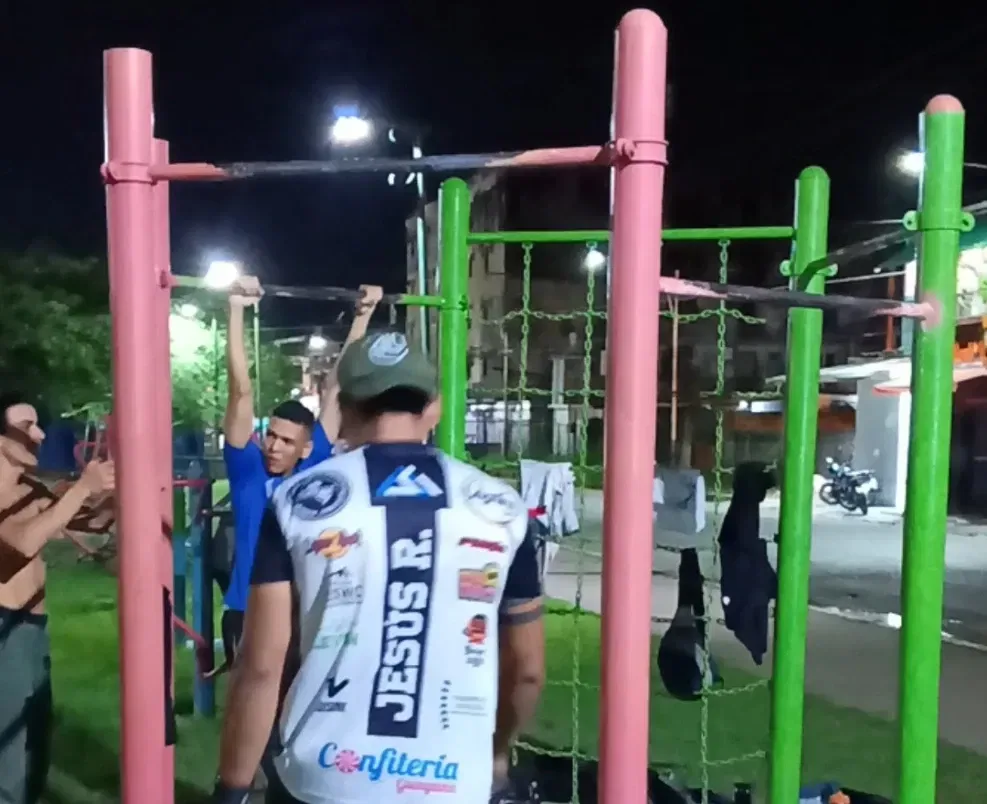 7bc3qCR2dLQHfW6y_1000567520.webp